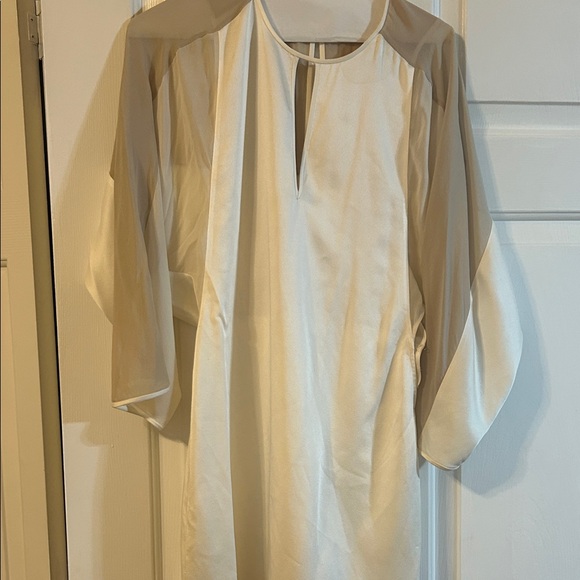 BCBG Paris Dresses & Skirts - BCBG Paris Cream Maxi Dress